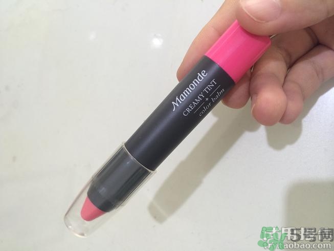 夢(mèng)妝唇膏筆怎么用?夢(mèng)妝唇膏筆使用方法。