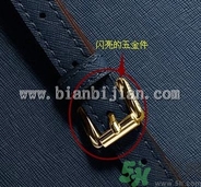 Michael Kors女包真?zhèn)伪鎰e Michael Kors包包真假鑒別圖 Michael Kors女包真?zhèn)伪鎰e Michael Kors包包真假鑒別圖