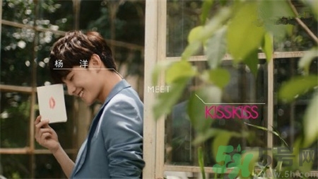 嬌蘭親親唇膏344號(hào)多少錢(qián)?嬌蘭kisskiss344唇膏專(zhuān)柜價(jià)格