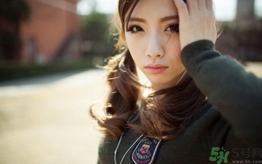 紋眉后多久恢復(fù)自然？紋眉多久能變得自得自然？