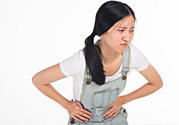 潰瘍性結(jié)腸炎肚子疼怎么辦？潰瘍性結(jié)腸炎是怎么引起的？