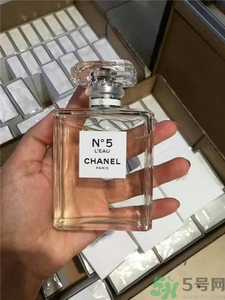 香奈兒新五號香水多少錢?全新香奈兒五號之水價格 香奈兒新五號香水多少錢?全新香奈兒五號之水價格
