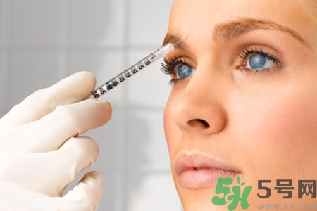 玻尿酸隆鼻的危害有哪些？玻尿酸隆鼻的副作用是什么？