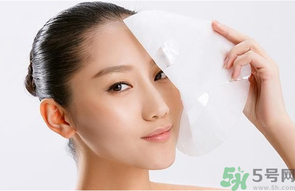 敷面膜臉上刺痛是怎么回事？如何正確敷面膜