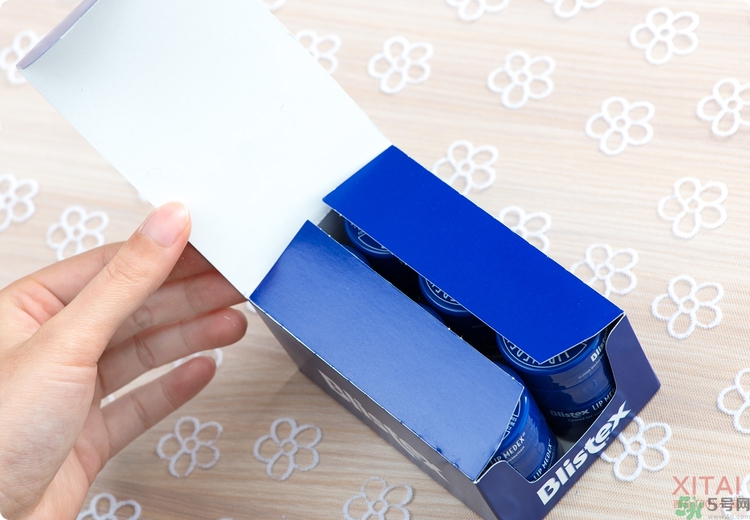 Blistex碧唇小藍(lán)罐好用嗎？怎么用？