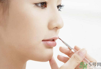 19歲的女生用什么護膚品比較好？適合19歲用的護膚品牌推薦