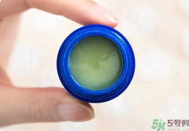 Blistex碧唇小藍(lán)罐好用嗎？怎么用？