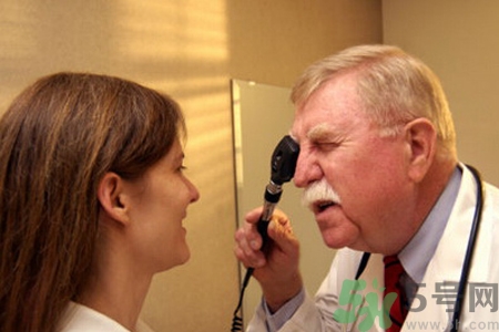 眼睛散光能治好嗎？眼睛散光的癥狀