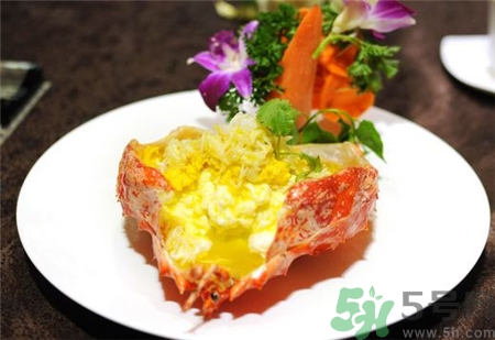 蟹膏和蟹黃哪個好吃?蟹膏和蟹黃的區(qū)別 蟹膏和蟹黃哪個好吃?蟹膏和蟹黃的區(qū)別