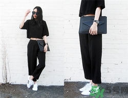 闊腿褲配什么鞋子好看？穿闊腿褲配什么鞋子？