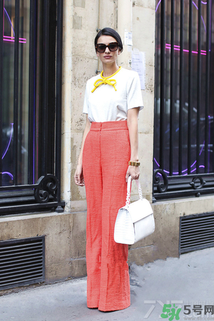 闊腿褲配什么鞋子好看？穿闊腿褲配什么鞋子？
