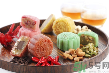 一塊月餅的熱量有多少？一塊月餅的熱量多久能消耗？