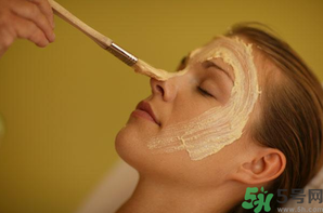 敷清潔面膜前要拍水嗎？敷清潔面膜前要做什么？