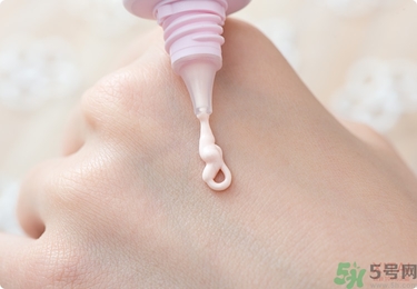 sofina蘇菲娜妝前乳是隔離嗎？蘇菲娜妝前乳防曬嗎？