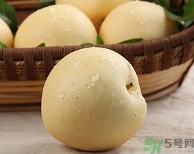 皇冠梨可以燉冰糖嗎？皇冠梨可以做冰糖雪梨嗎？