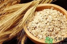 吃燕麥片有什么好處？燕麥片吃了對人的好處有哪些？