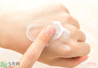 資生堂護手霜怎么樣？資生堂護手霜100g紅罐好用嗎？