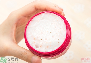 資生堂護手霜怎么樣？資生堂護手霜100g紅罐好用嗎？