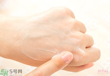 資生堂護手霜怎么樣？資生堂護手霜100g紅罐好用嗎？