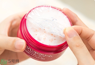 資生堂護手霜怎么樣？資生堂護手霜100g紅罐好用嗎？