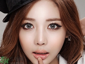 美瞳年拋好還是半年拋好?美瞳年拋好還是日拋好? 美瞳年拋好還是半年拋好?美瞳年拋好還是日拋好?