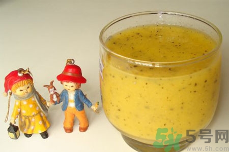 火龍果和梨能一起吃嗎？火龍果和梨能一起榨汁嗎？