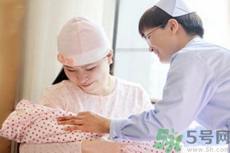 怎樣預(yù)防月子?。咳绾晤A(yù)防產(chǎn)后月子??？