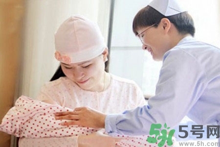 秋天怎么坐月子？秋天坐月子需要注意什么？