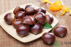 板栗能和啤酒一起吃嗎？吃板栗能喝酒嗎？