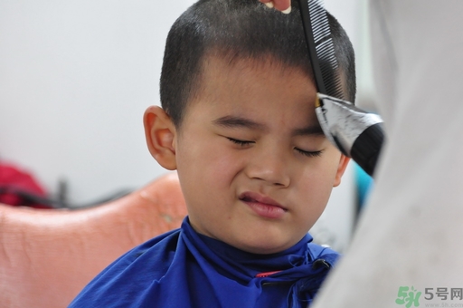 初一十五可以理發(fā)嗎?初一十五可以洗頭嗎? 初一十五可以理發(fā)嗎?初一十五可以洗頭嗎?