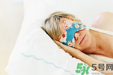 晚上如何快速入睡？快速入睡的方法有哪些？