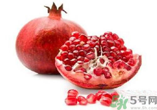 吃石榴手變黑是怎么回事？吃石榴手變黑怎么洗掉？