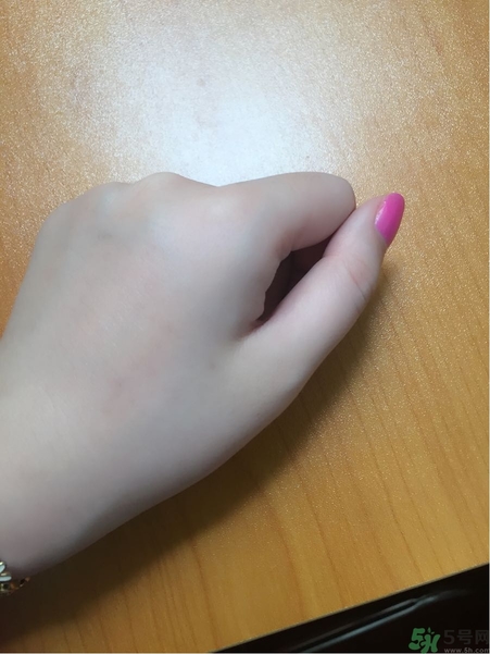 solone兩用眉彩筆多少錢?絲柔兩用眉彩筆專柜價(jià)格 solone兩用眉彩筆多少錢?絲柔兩用眉彩筆專柜價(jià)格