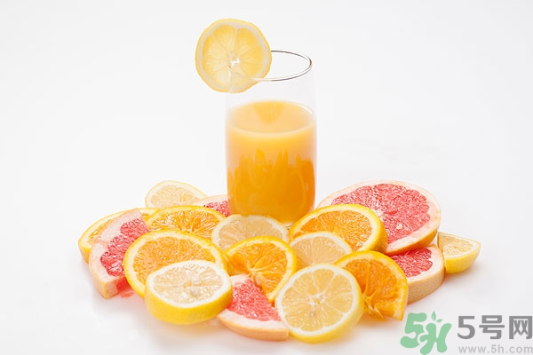 柚子可以泡水喝嗎？柚子泡水喝有什么好處？