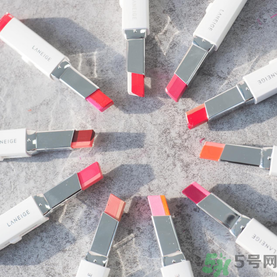 蘭芝雙色口紅哪個顏色好看？蘭芝雙色口紅怎么涂？