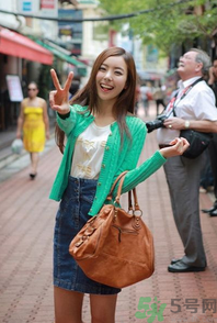 秋天穿什么裙子？秋天穿什么好看？