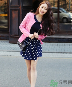 秋天穿什么裙子？秋天穿什么好看？