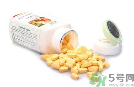 吃避孕藥要吃維生素c嗎?吃避孕藥后吃維生素c有什么用? 吃避孕藥要吃維生素c嗎?吃避孕藥后吃維生素c有什么用?