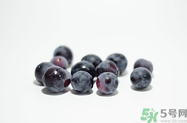 來月經(jīng)可以吃葡萄嗎?月經(jīng)期間吃葡萄好嗎?