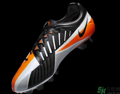 耐克鞋子怎么清洗？耐克鞋子怎么洗干凈？