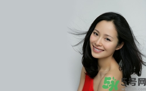 素顏對皮膚好嗎？素顏最美的女明星