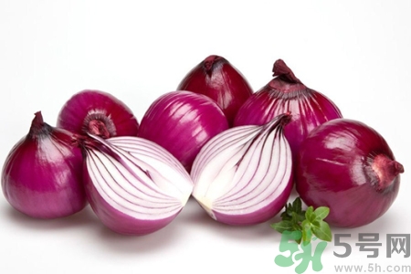 洋蔥能防癌嗎？白洋蔥和紫洋蔥的區(qū)別是什么？