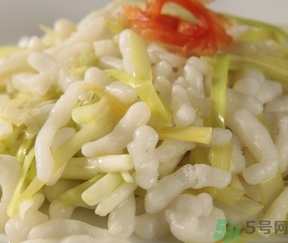 韭黃變青了還可以吃嗎？韭黃變綠了是怎么回事？