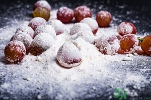 葡萄籽怎么吃效果最好？無籽葡萄對身體有害嗎？