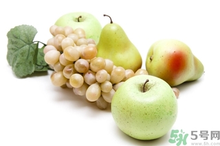 葡萄和蘋果可以一起吃嗎？葡萄和蘋果可以一起榨汁嗎？