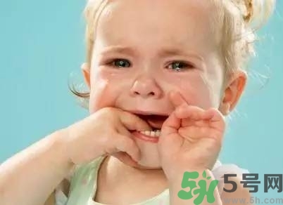 如何讓孩子不哭？孩子不哭正常嗎？