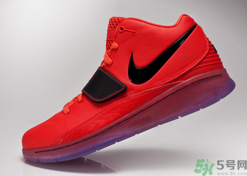 耐克鞋子尺碼偏大嗎？耐克的鞋碼偏大還是偏??？