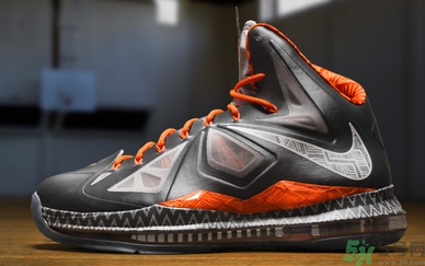 耐克鞋子怎么看型號？耐克鞋子型號怎么看？