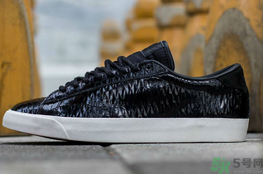 耐克哪款男鞋好看？耐克哪款女鞋好看？