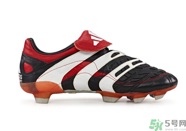 阿迪達(dá)斯怎么辨別真假？阿迪達(dá)斯怎么看真假？